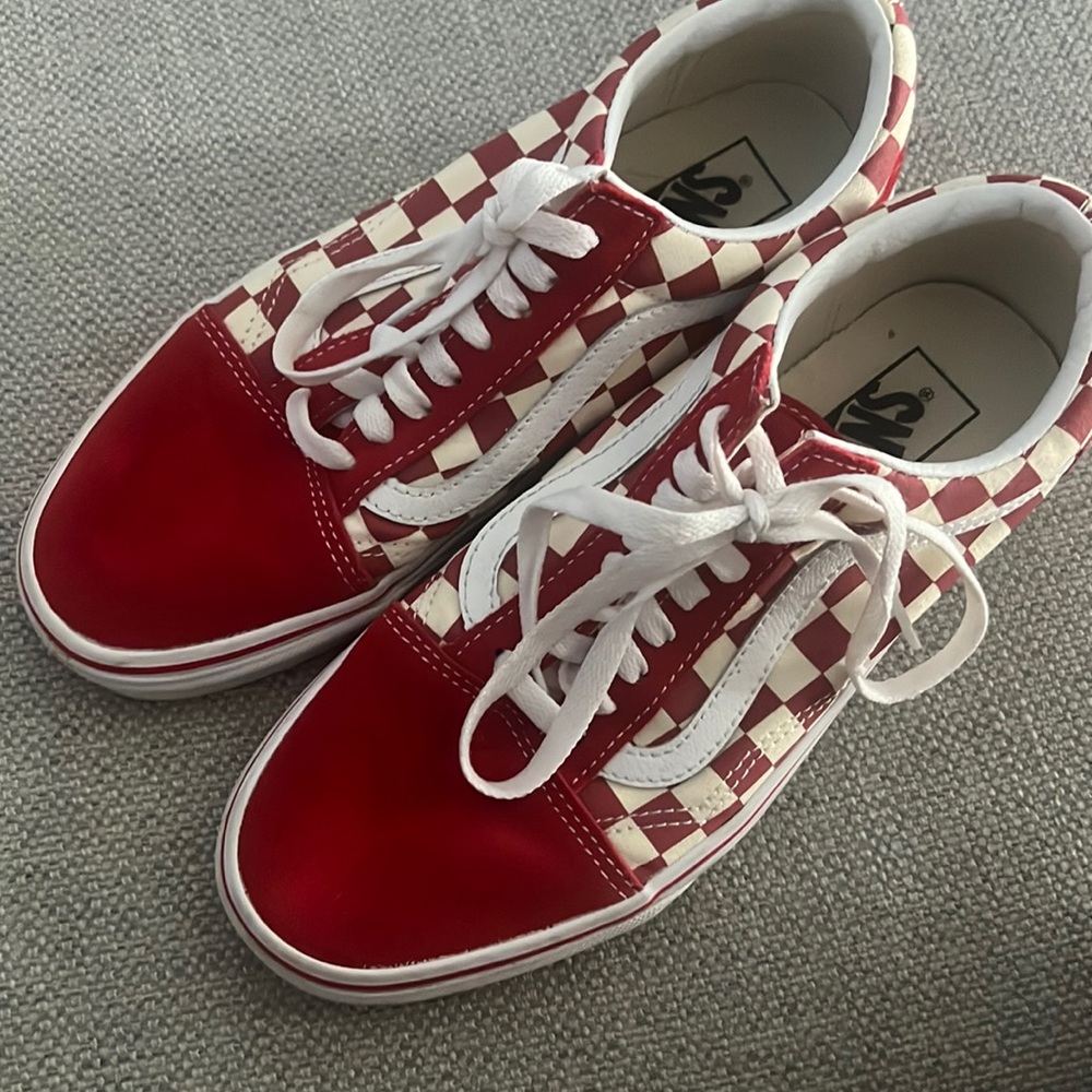 Vans size 7 men’s , 8.5 women’s